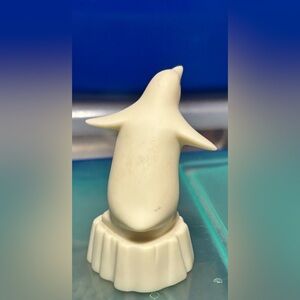 Vintage Department 56 Snowbabies Penguin Figurine.
